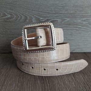 Kenneth Cole New York Cream Leather Croc Embossed Belt Large